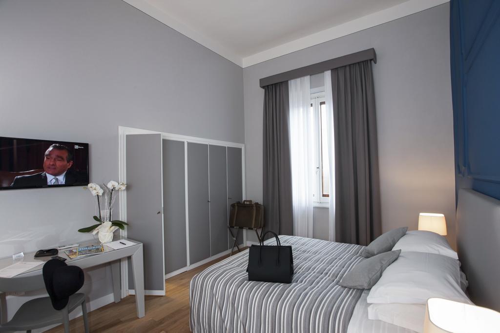 Hotel Il Sole エンポリ 部屋 写真